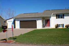 W8328 Prairie Pine Ln, Onalaska, WI 54650