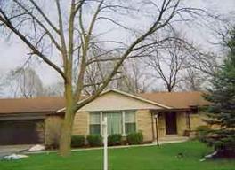 5024 S 35th St., Greenfield, WI 53221
