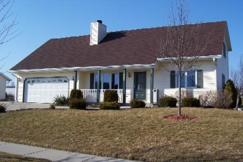 532 Plank Rd., Mukwonago, WI 53149