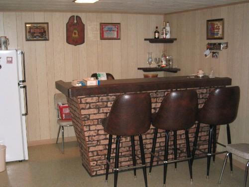 8638 W Holt, Milwaukee, WI 53227