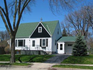 5912 W Adler St., Milwaukee, WI 53214