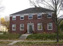 6807 Terrace Ct., Wauwatosa, WI 53213