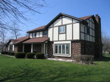 21880 W Tolbert Dr., New Berlin, WI 53146