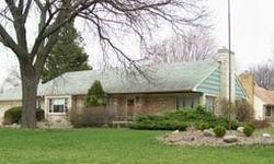 10512 W Auer Ave., Wauwatosa, WI 53222