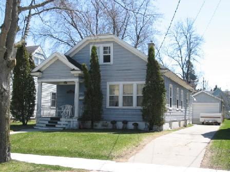 1809 28th St., Two Rivers, WI 54241