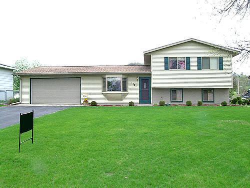 1721 Holley St, Holmen, WI 54636