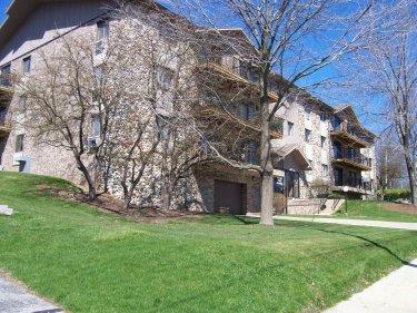 12000 W Bluemound Rd. #107, Wauwatosa, WI 53226