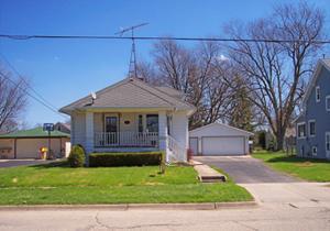 621 N Church, Elkhorn, WI 53121