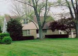 4456 S 112th St, Greenfield, WI 53228