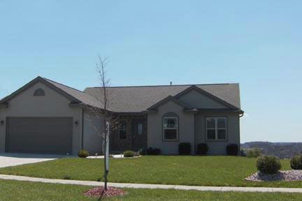 1205 Spruce St, West Bend, WI 53090