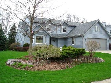 N77W15537 Crossways Dr., Menomonee Falls, WI 53051