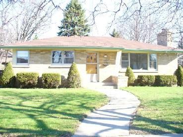 4474 67th St, Kenosha, WI 53142