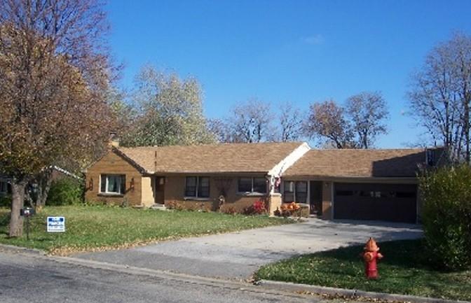 2456 N 112th St., Wauwatosa, WI 53226