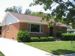 1715 Nagle Ave., Manitowoc, WI 54220