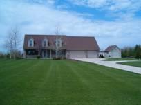 2233 Mayfield Rd., Richfield, WI 53076