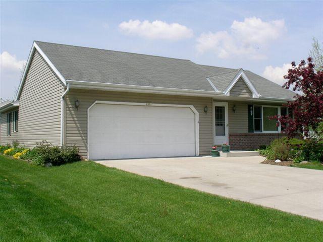 8351 S 15th Ave., Oak Creek, WI 53154