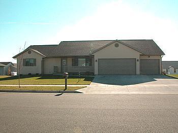 902 Deerfield, Holmen, WI 54636