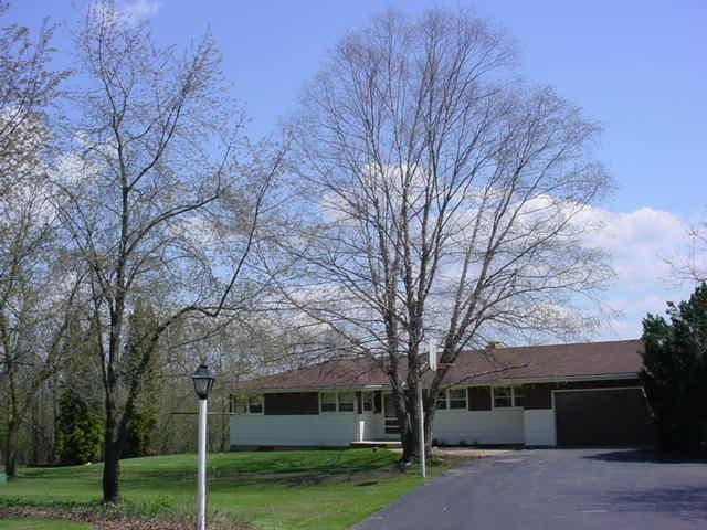 6333 203rd Ave., Bristol, WI 53104