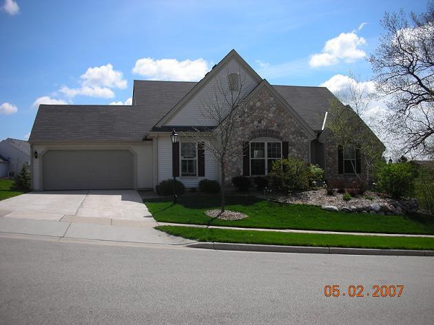 2405 Leslie Ln., Waukesha, WI 53189