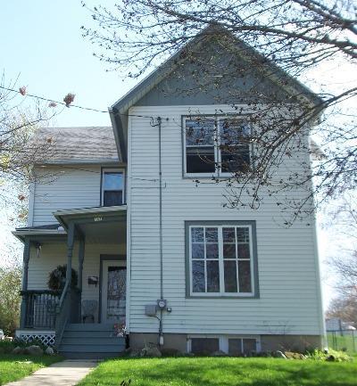 763 Armour Rd., Oconomowoc, WI 53066