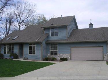 W232N3021 Emerald Ln. #A, Pewaukee, WI 53072