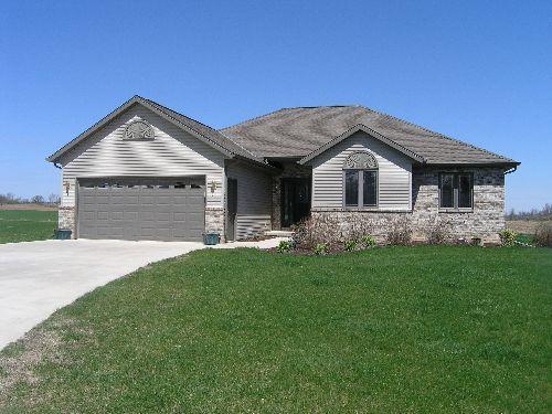10712 English Lake Rd., Manitowoc, WI 54220