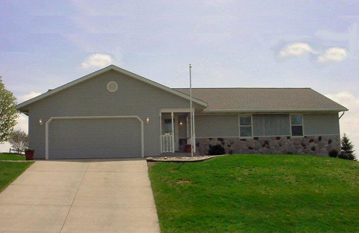 1409 Jefferson St., West Bend, WI 53090