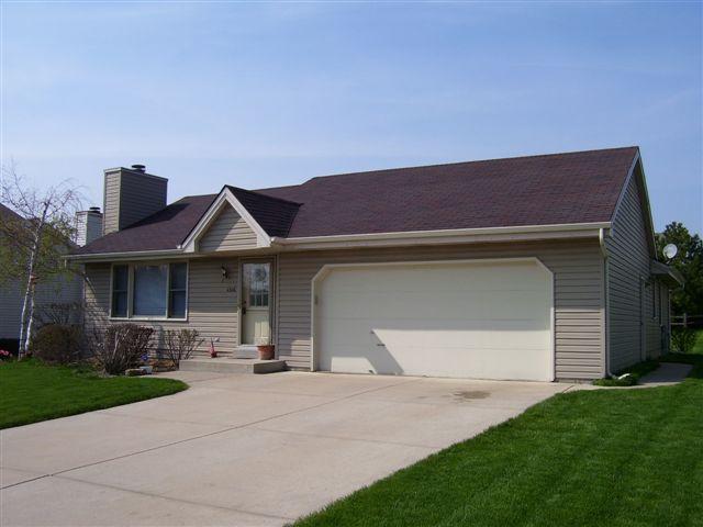 1316 Edgewood, South Milwaukee, WI 53172