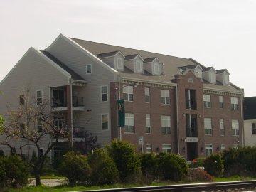 7224 W State St. #1C, Wauwatosa, WI 53213