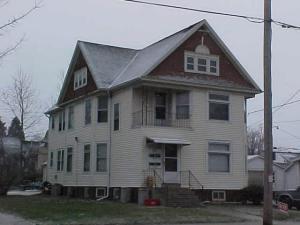 1215 Marshall St., Manitowoc, WI 54220