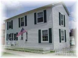 415 S 7th, West Bend, WI 53095