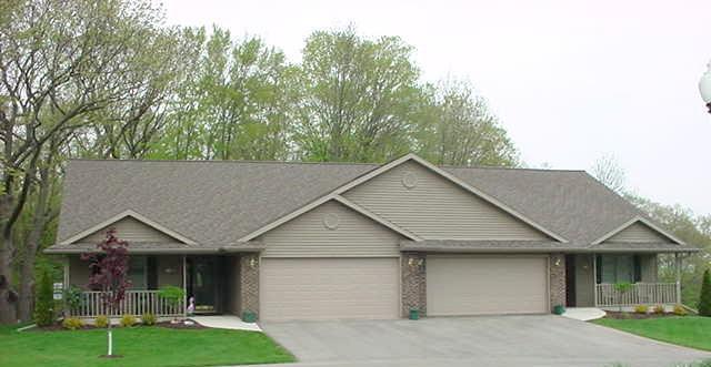 201 Fallen Oaks Dr., Sheboygan Falls, WI 53085