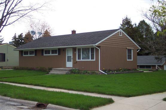 242 Summit Dr., Port Washington, WI 53074