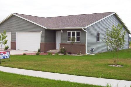 293 Driftwood, West Salem, WI 54669