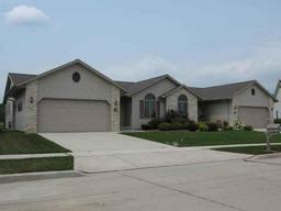 2320 Virginia Dr., Manitowoc, WI 54220