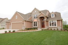 4127 Oakmont Tr., Waukesha, WI 53188