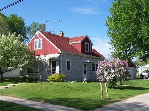 600 Michigan Ave., West Bend, WI 53095