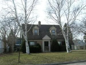 1529 Lakewood Ave., Mount Pleasant, WI 53403