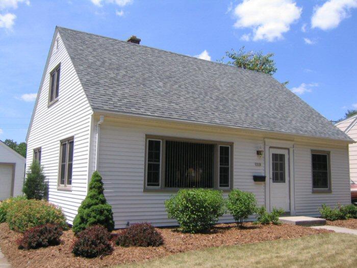 1018 Terrace Dr., West Bend, WI 53095