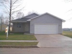 1545 S 38th St., Manitowoc, WI 54220