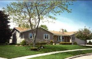 4971 Brookfield Cir., Manitowoc, WI 54220