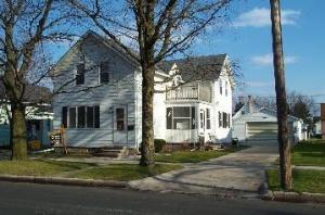1225 S.22nd St., Manitowoc, WI 54220