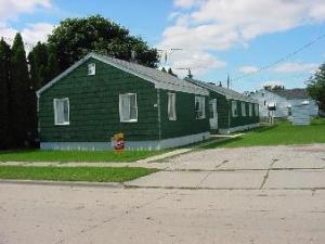 934/36 Macarthur, Manitowoc, WI 54220