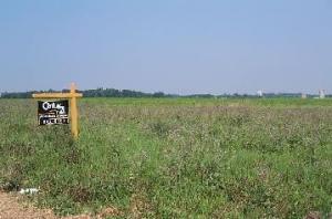 Lt 5 Elmer Ln., Manitowoc, WI 54220