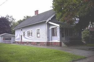 1807 S.10th St., Manitowoc, WI 54220