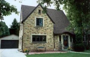 609 Waldo Blvd, Manitowoc, WI 54220