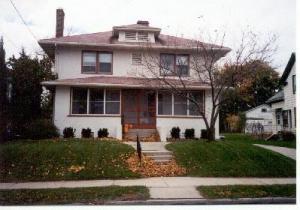 808 N.9th St., Manitowoc, WI 54220