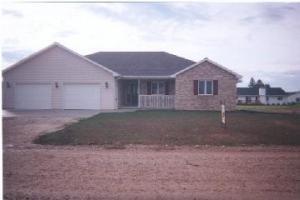 4449 Deerfield, Manitowoc, WI 54220