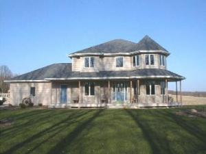 3305 Hempton Lake Rd., Cato, WI 54230