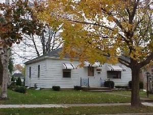 941 N.23rd, Manitowoc, WI 54220